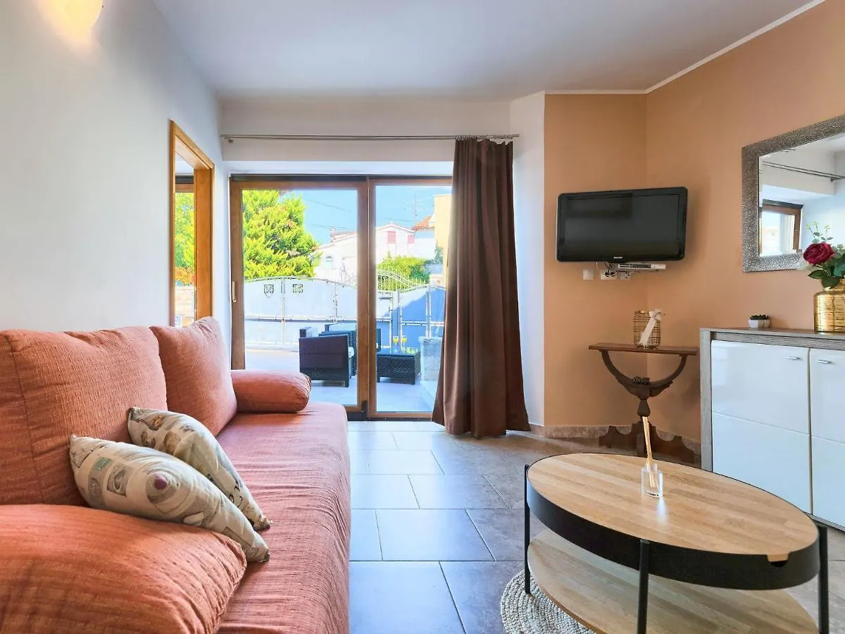 Holiday Home Paula - Roj440 By Interhome パジン