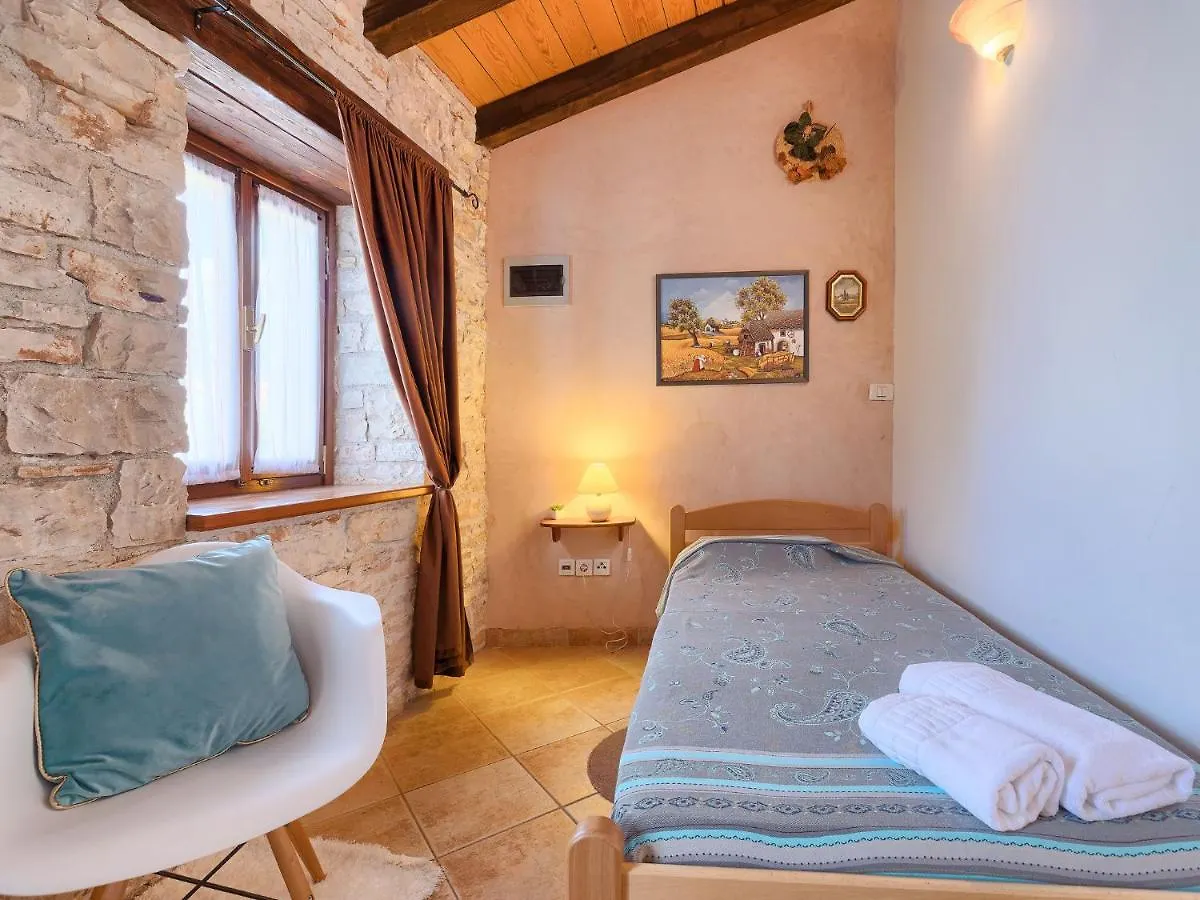Holiday Home Paula - Roj440 By Interhome パジン