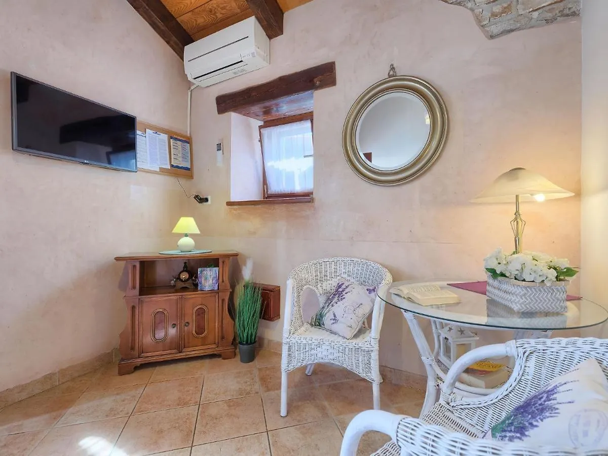Holiday Home Paula - Roj440 By Interhome パジン 0*,  クロアチア