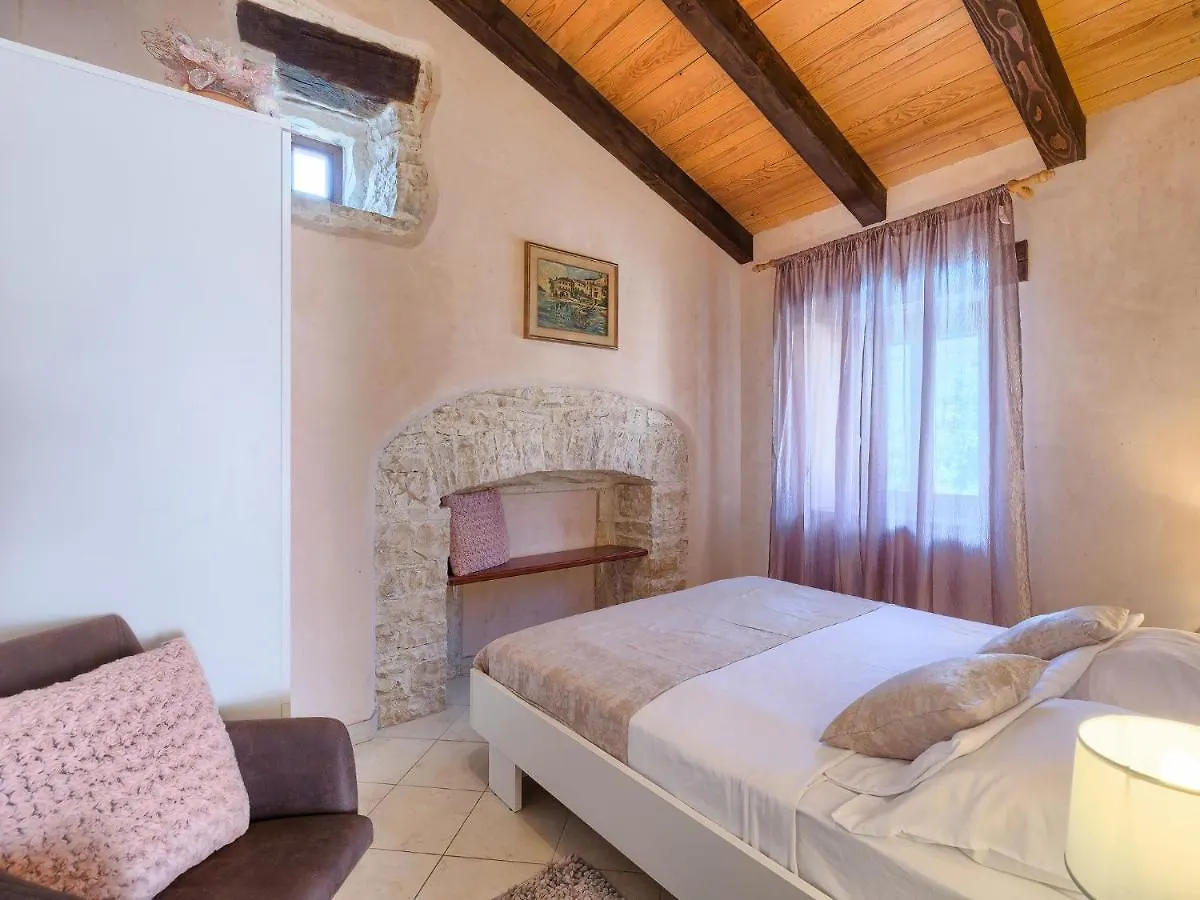 Holiday Home Paula - Roj440 By Interhome パジン 0*,